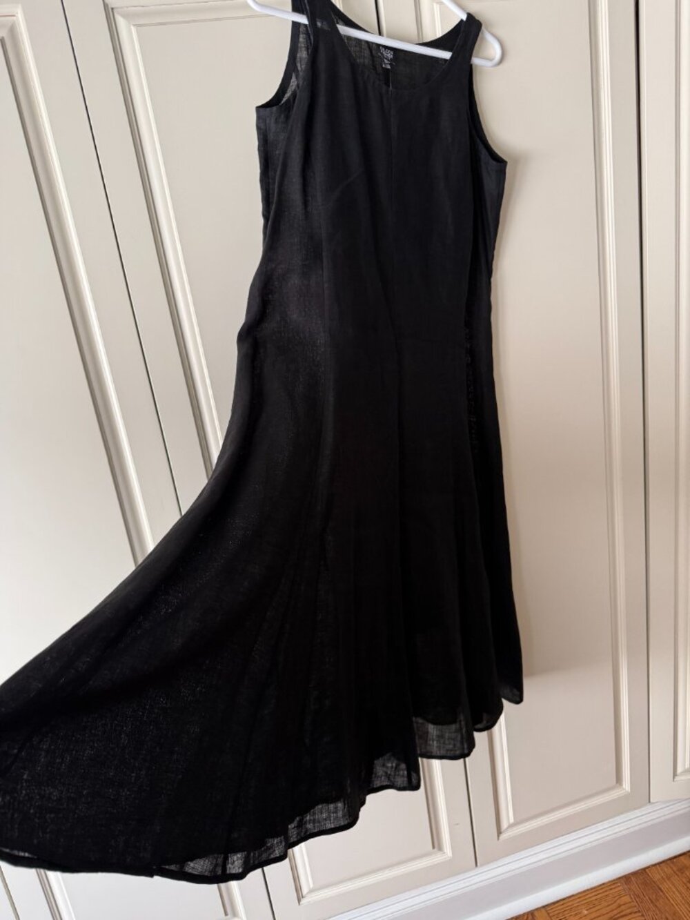 Eileen Fisher Black Linen Maxi Dress w/ lining, Preowned Good condition, Size PM